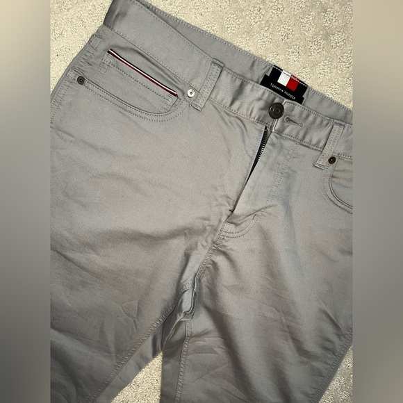 TOMMY HILFIGER PANTS - Picture 2 of 5
